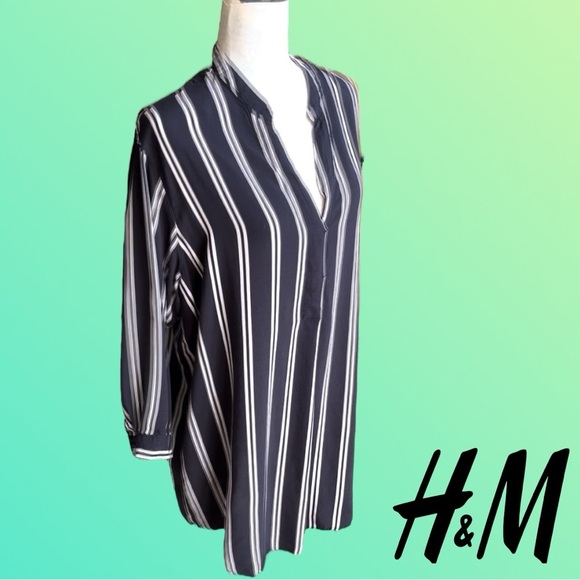 H&M Tops - H&M striped  black and white tunic / long top